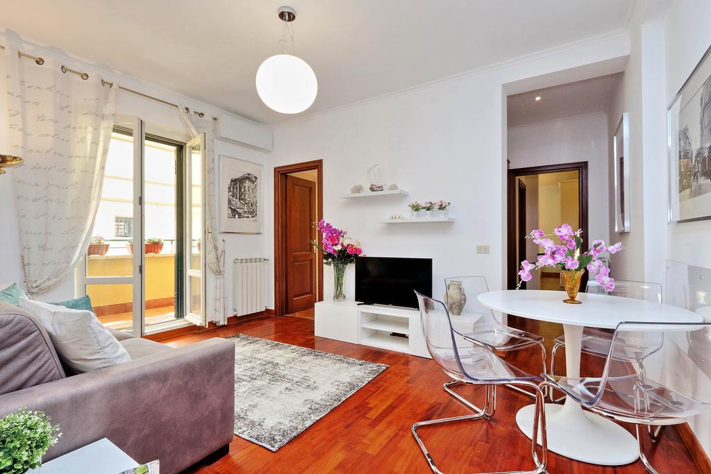 Mecenate Charme Apartment Roma Eksteriør bilde